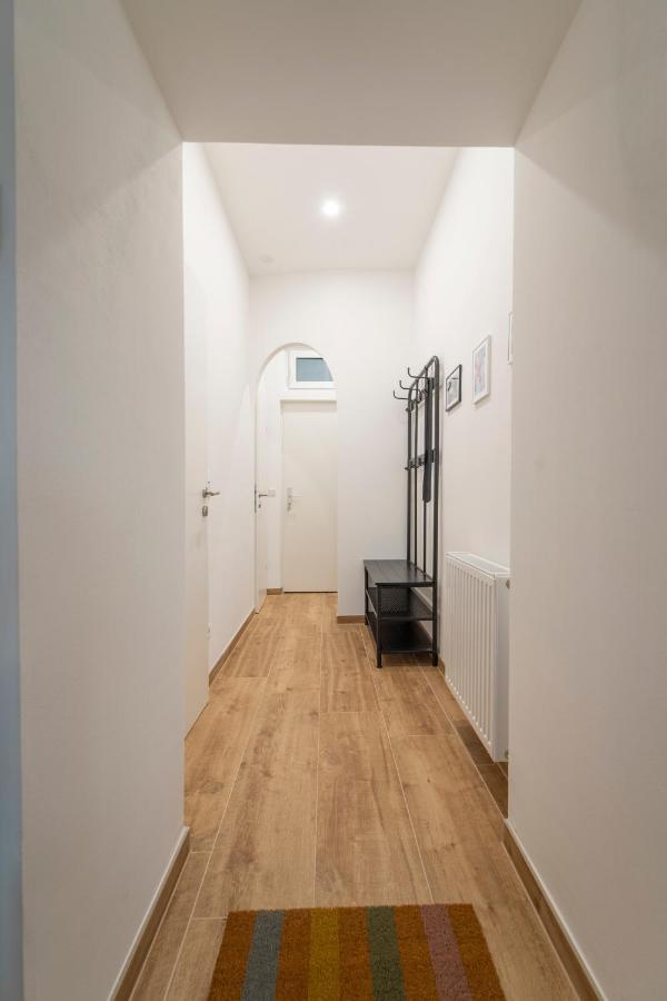 Josef'S Home I Comfort Apartment I Metro Access Виена Екстериор снимка