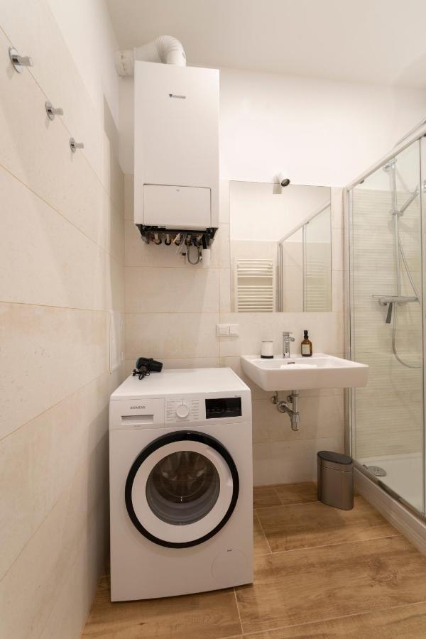 Josef'S Home I Comfort Apartment I Metro Access Виена Екстериор снимка