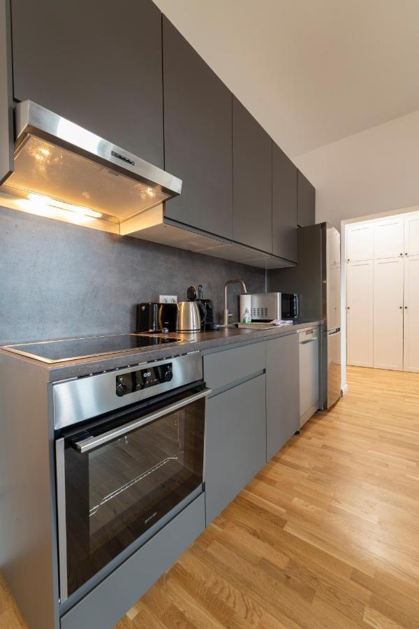 Josef'S Home I Comfort Apartment I Metro Access Виена Екстериор снимка