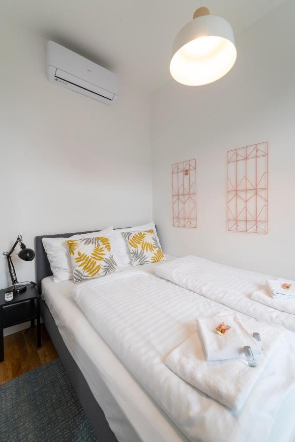 Josef'S Home I Comfort Apartment I Metro Access Виена Екстериор снимка